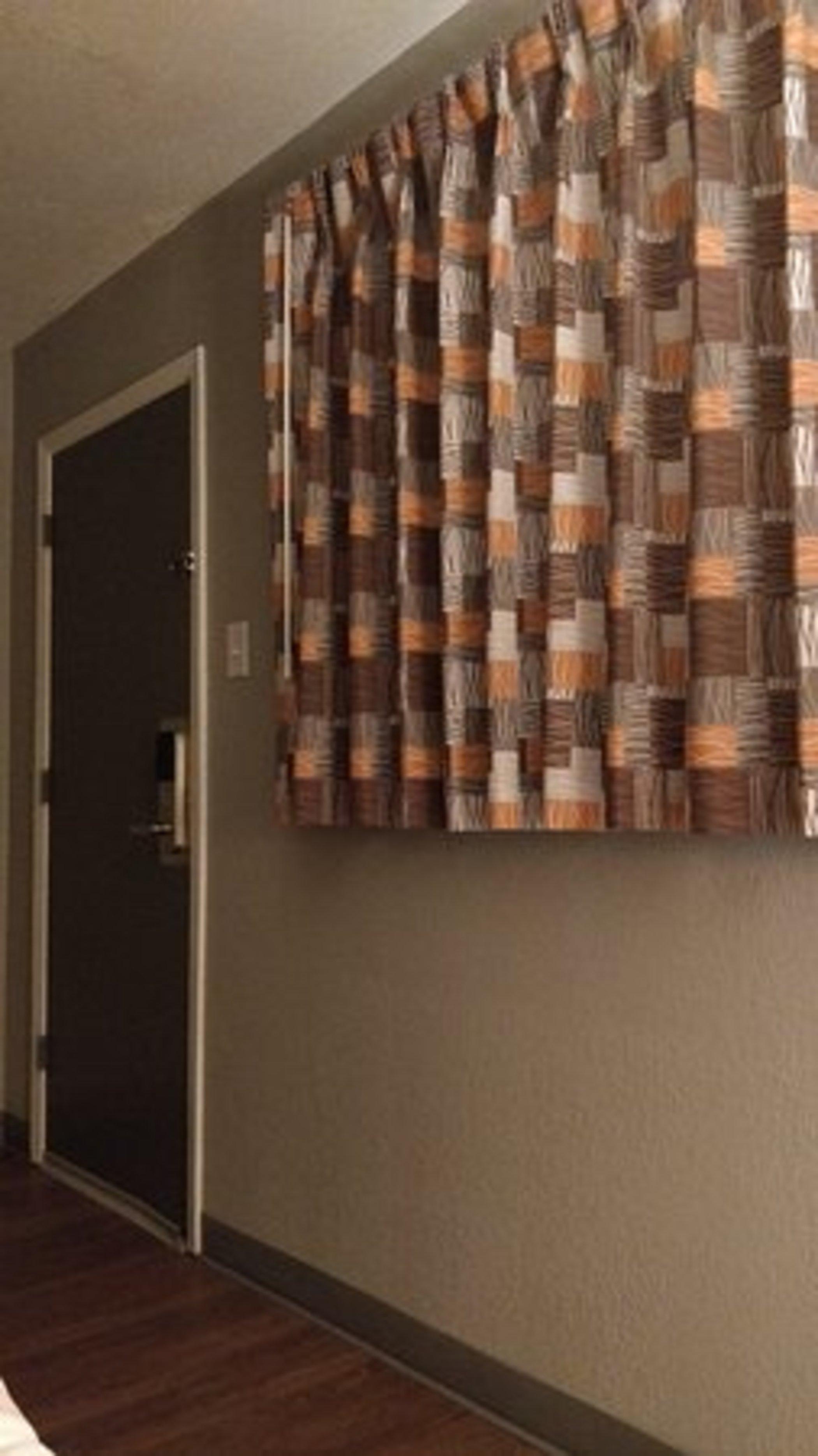 Super 8 By Wyndham Sonora Motel Екстериор снимка