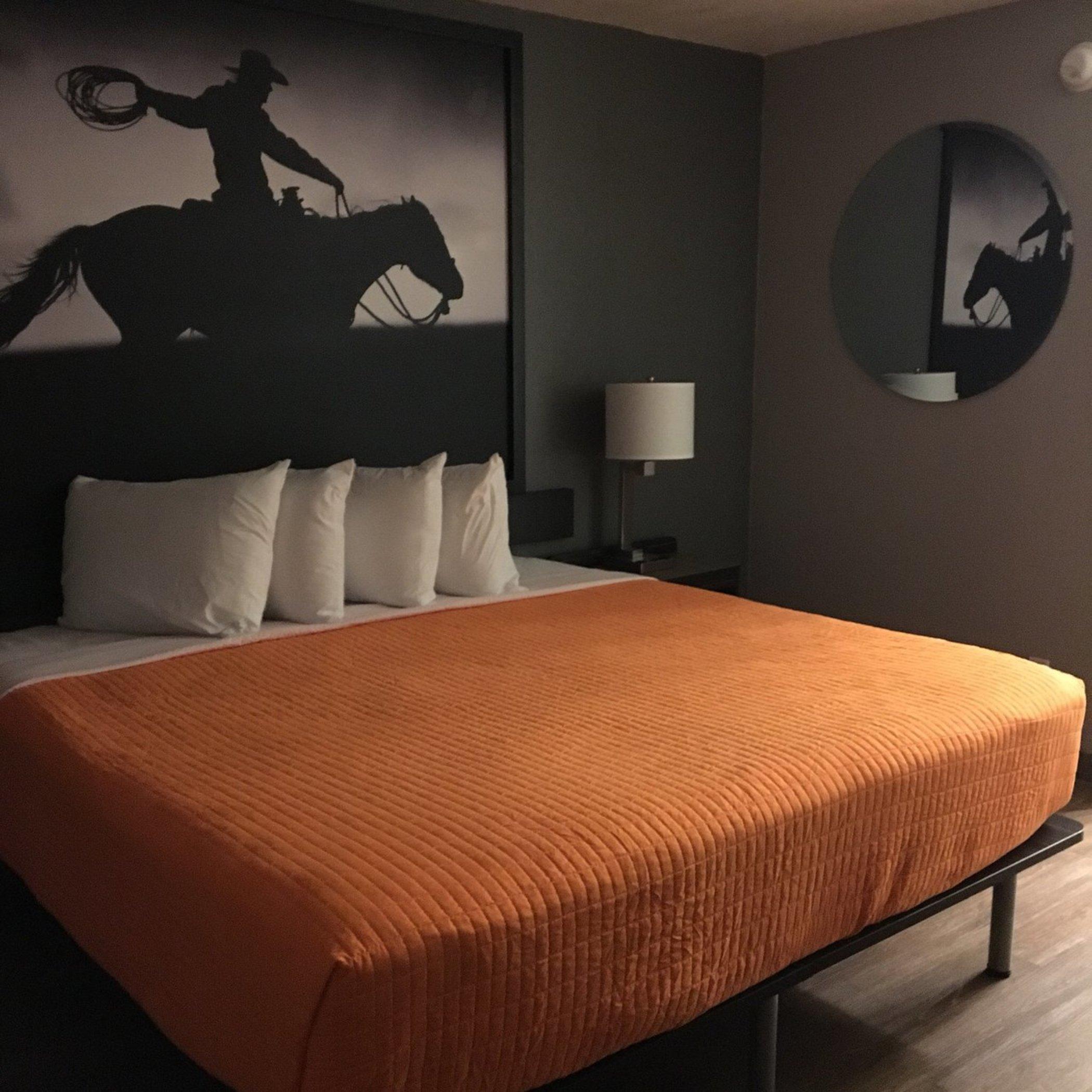 Super 8 By Wyndham Sonora Motel Екстериор снимка
